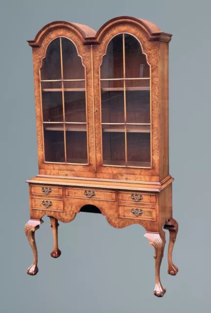 Good Quality Queen Anne Style Burr Walnut Cabinet on Stand 2
