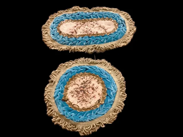 VTG  Belgian Brocade Velvet Trimmed Tapestry  Micro Beaded Oval Round Doily Set