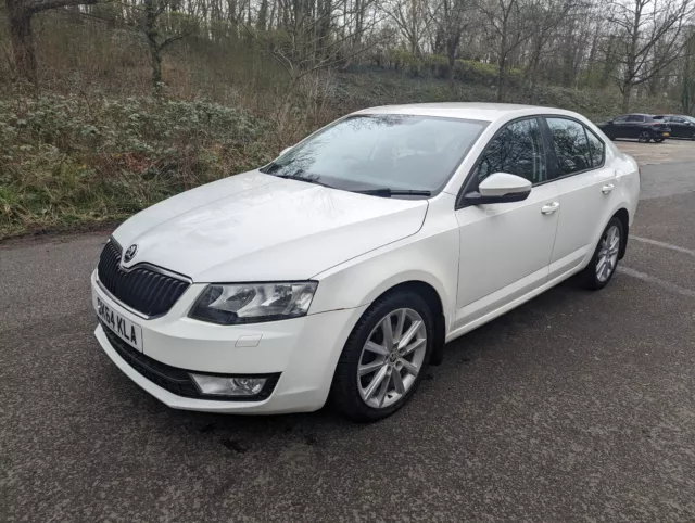 2013 Skoda Octavia 2.0 TDI CR Elegance 5dr DSG HATCHBACK Diesel Automatic WHITE