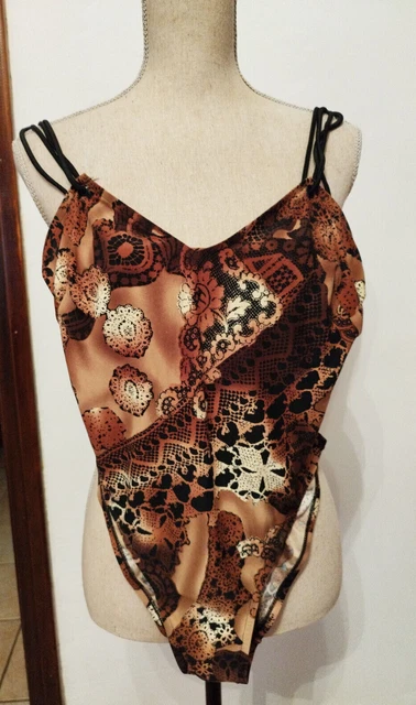MAILLOT DE BAIN DARJEELING 1 piece kaki impression fleurs Taille