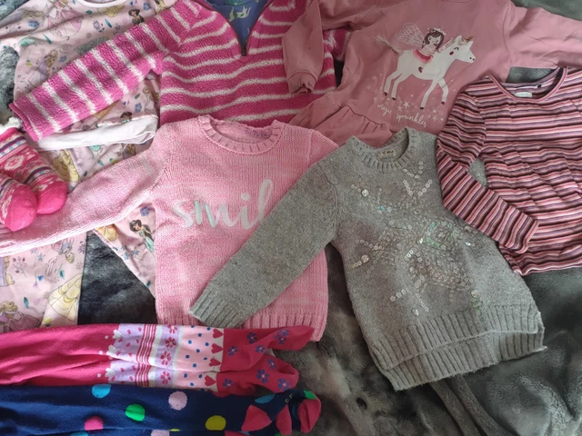 Age 4-5 Girl's Pink Jumper, Pyjama & Tights Nursery Bundle PLEASE READ!
