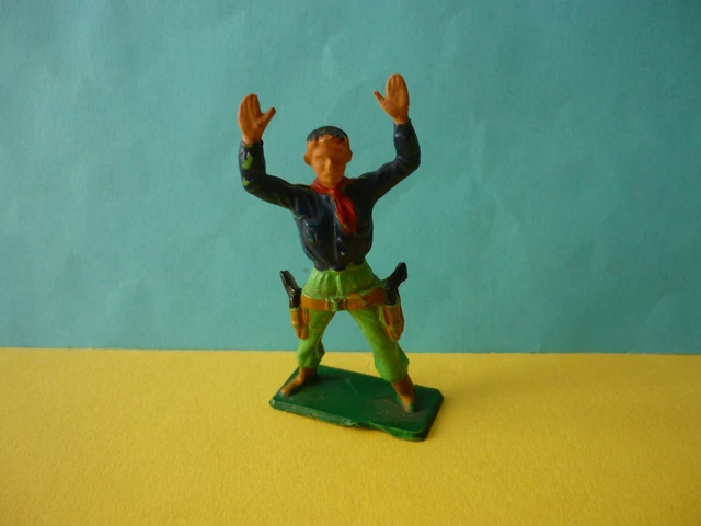 FIGURINES STARLUX PLASTIQUE Indiens cow boy western année 60 EUR 12,00