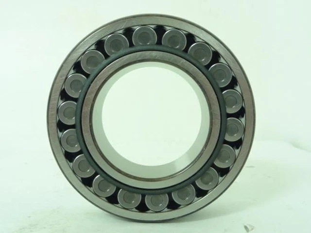 192753 New-No Box; NSK 22209EAKE4C3 Spherical Roller Bearing; 45mmID x 85mmOD