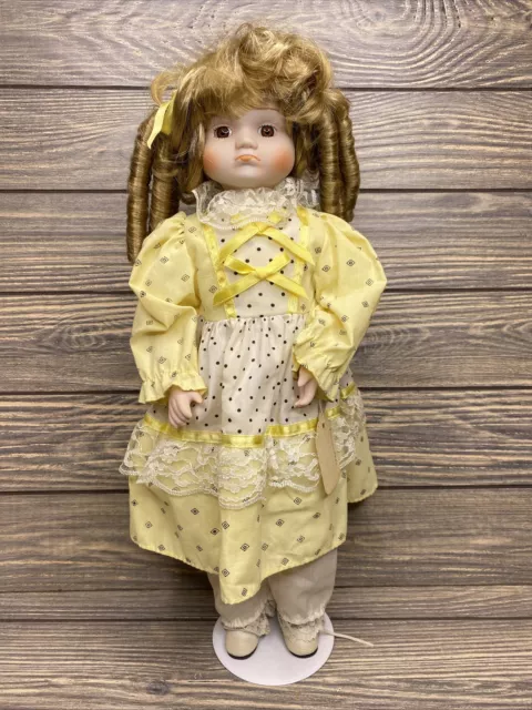 Vintage Heritage Mint Porcelain Doll 16” Amanda Yellow Dress Blonde Curly Hair