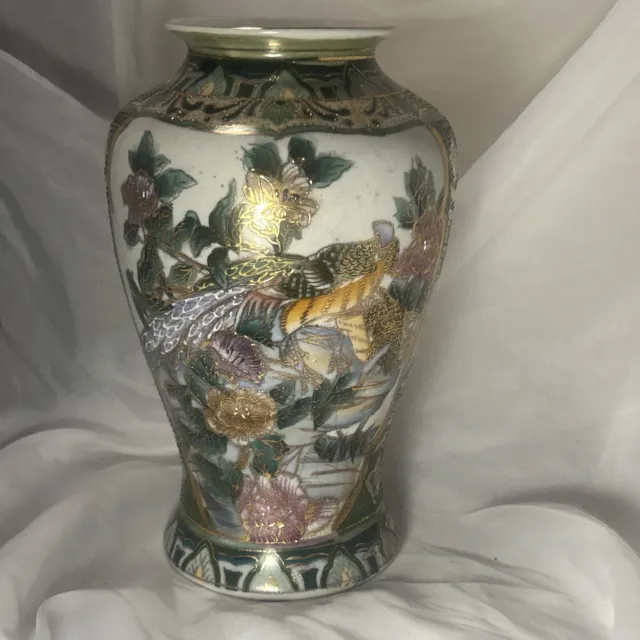 Gorgeous Vintage Hand Painted Japanese Moriage Vase