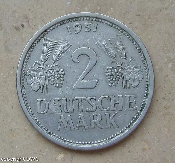 Coin Münze 2 DM Trauben und Ähren 1951 J Cu Ni Jäger 386 Nr. 9268