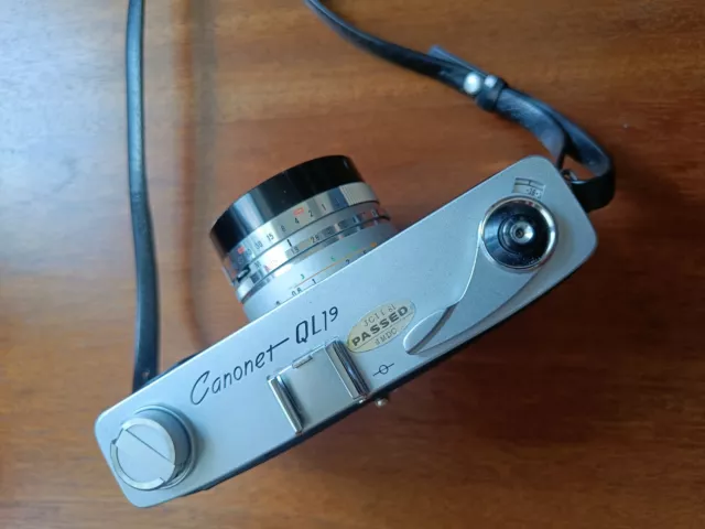 Canon Canonet QL19 avec objectif 1.9/45mm | Appareil Photo Argentique 3