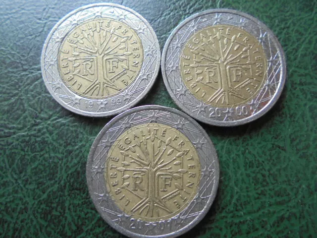 3 x 2 Euro Münzen . Frankreich  . 1999 . 2000 . 2001 .