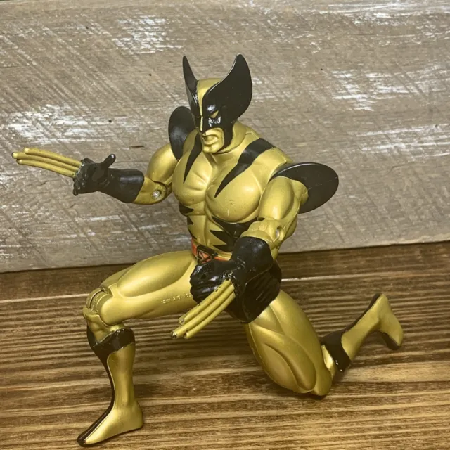 X-Men Gold Wolverine Deluxe Edition 10" Action Figure Marvel ToyBiz 1993