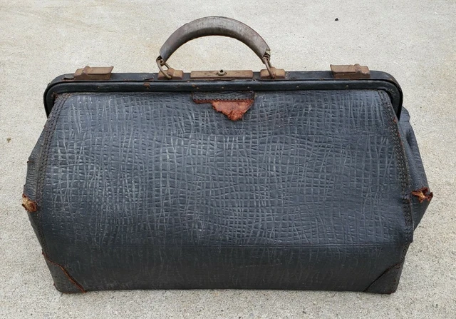 Antique Vintage Medical Travel Bag Doctor House Call Quack Medicine Cure Prop Dr