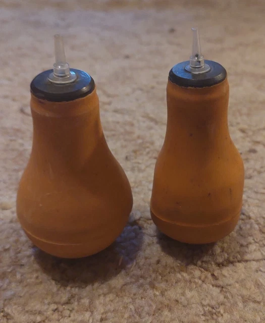 2 alte Gummi Ballon Klistier Einlauf  Spülflasche -aus DDR Arztpraxis