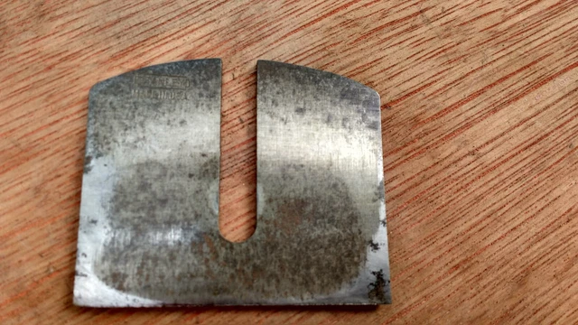 vintage Stanley flat sole spoke-shave old tool 5