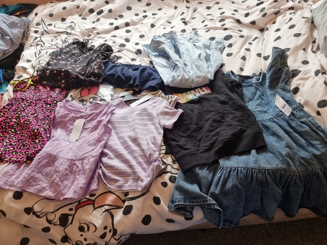 brand new girls clothes bundle no.power puff girls pjs
