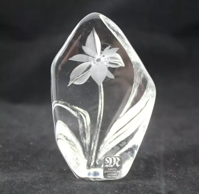 Mats Jonasson Full Lead Glass Crystal Flower Paperweight Maleras Signed Sweden