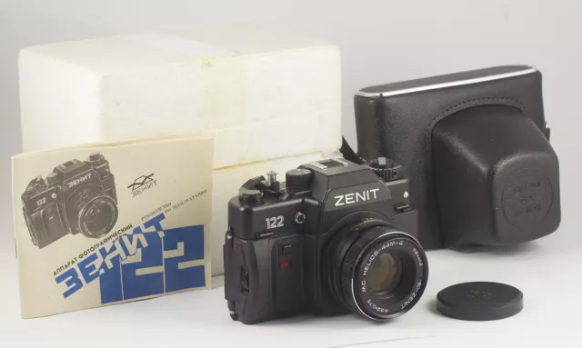 ZENIT 122 CAMERA MC Helios 44m-4 F/2 58mm LENS MINT IN BOX WORKS PROPERLY TESTED