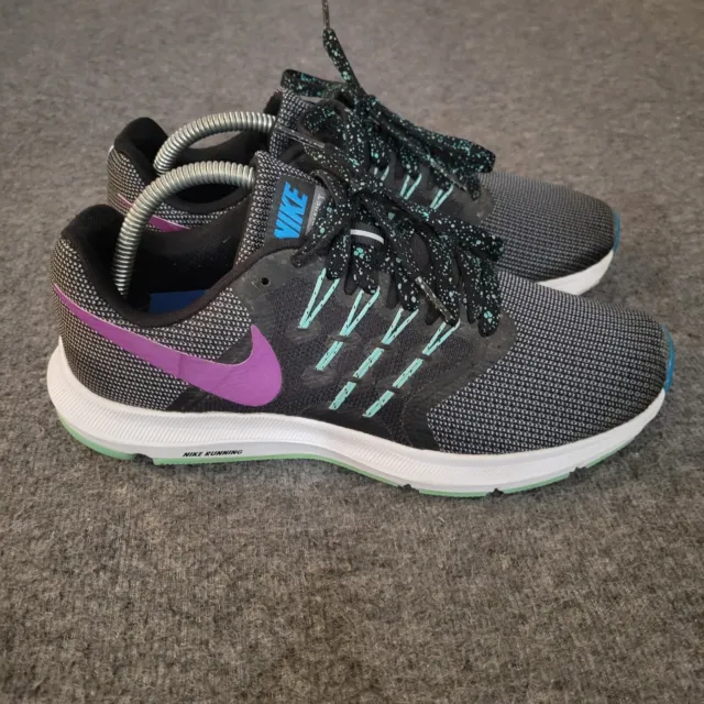 Nike Run Swift Sneakers Womens Size 7.5 Black Running Purple Shoes CN2157-001