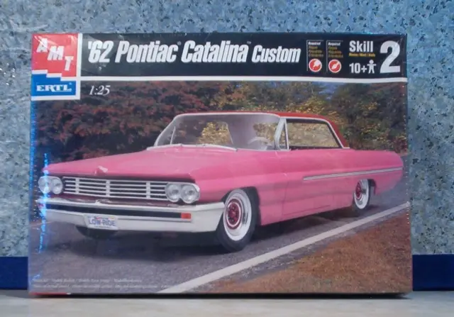 Pontiac 1962 Catalina Custom 1:25 scale AMT/Ertl Factory Sealed Kit from 1999