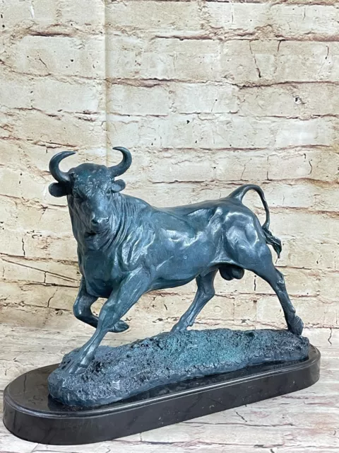 PABLO PICASSO HOMMAGE - BRONZE SCULPTURE - " THE BIG BULL " - 100 % BRONZE Art