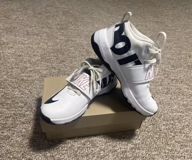 Nike aq9977 deals