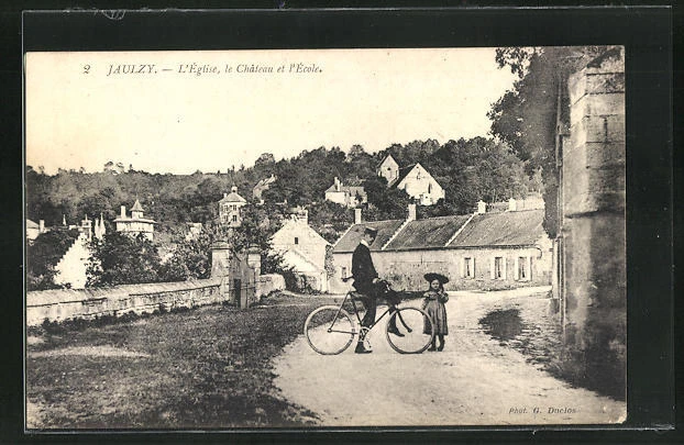 CPA Jaulzy, L´Église, le Château et l´École