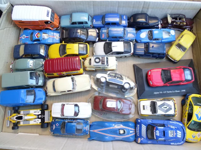 Norev Eligor et Solido 1/43 - Lot de 30 modèles Renault