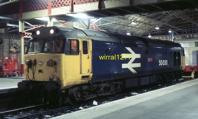 ORIGINAL RAILWAY SLIDE Class 50 50030 at Crewe 07.12.85 £8.50 - PicClick UK
