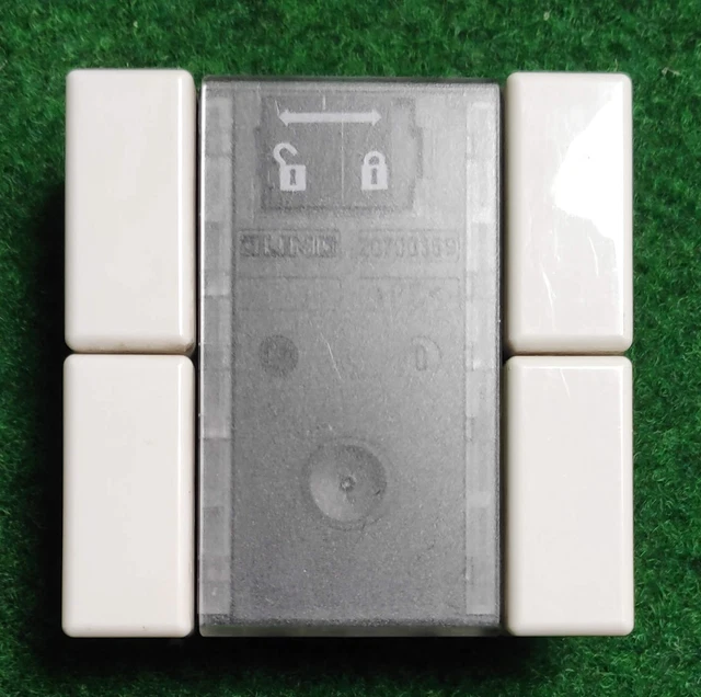 Busch-Jaeger 6323-24 EIB KNX TP + Powernet Tastsensor triton 3fach mit Display Busch-Jaeger 6323-24 EIB KNX TP + Powernet Tastsensor triton 3fach mit Display