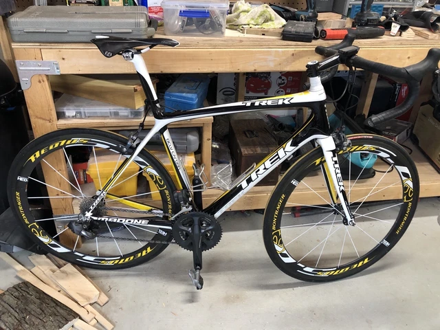 trek madone 3.1 carbon road bike