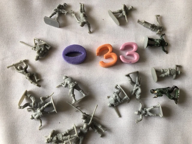 Lot De Petits Soldats Miniatures Airfix / Esci 1/72 - Figurines WWII US Et Russes - 33 Pièces - Occasion