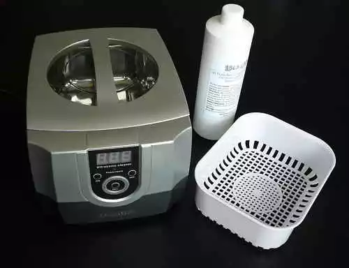 Ultrasonic Cleaner P4800, (110V) + Brass Cleaning Solution