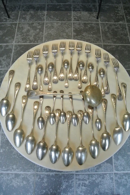 Menagere Metal Argent De Style Louis Xvi  Non Christofle