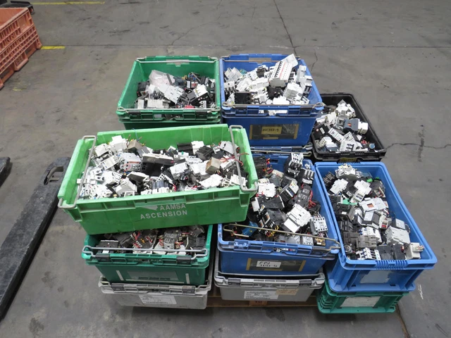 1250 LBS of Mixed Used Automation Circuit Breakers and Contactors T193255