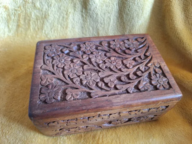 Carved Wooden Box Vintage Indian Handmade Tea Jewellery Trinket Box