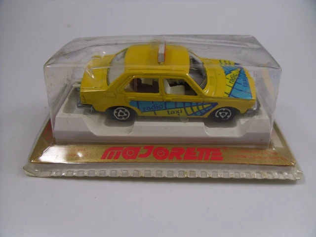 Voiture Miniature Majorette Renault 18 Taxi - Échelle 1/60, N°266, Jaune - À Restaurer