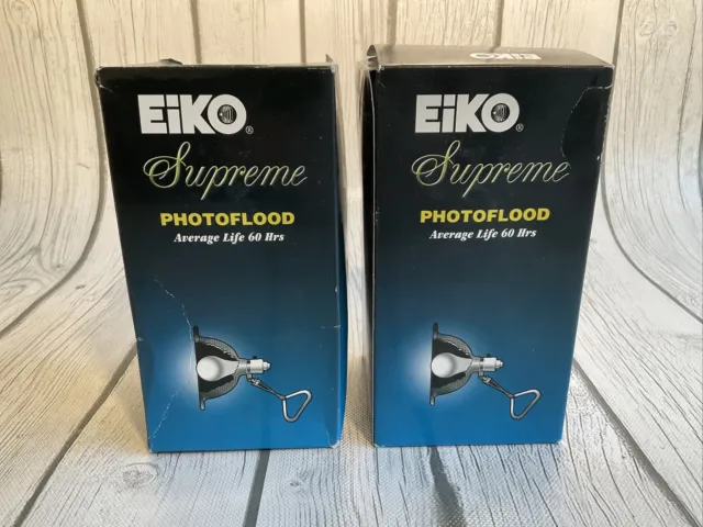 Eiko ECT 120V/500W  Frosted PS-25 E26 Base Photoflood WHITE Lot Of 2