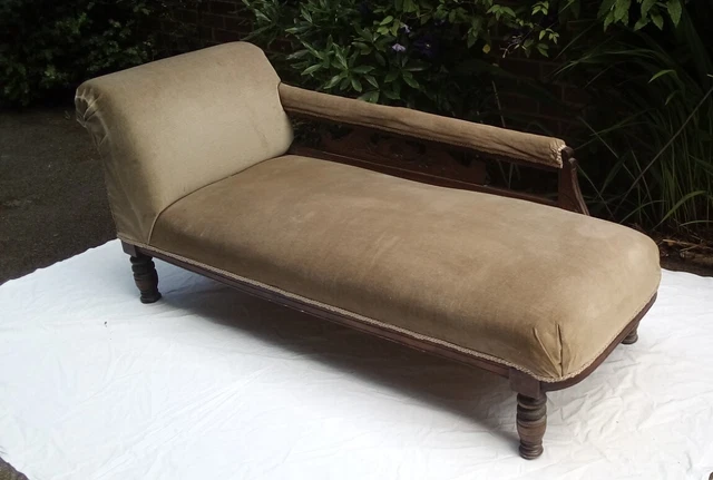 chaise longue victorian/edwardian. Buyer collects.