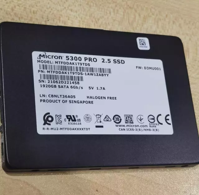 Micron 5300 PRO 1.92TB SSD SATA 2.5" Server Data Center SSD MTFDDAK1T9TDS