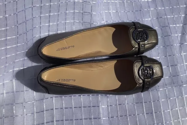 Liz Claiborne Iris Flex Form Silver Faux Leather Ballet Flats 8 M New w/out Box 2