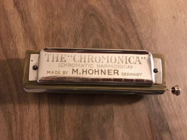 Harmonica Chromonica M.HOHNER ancien dans sa boite