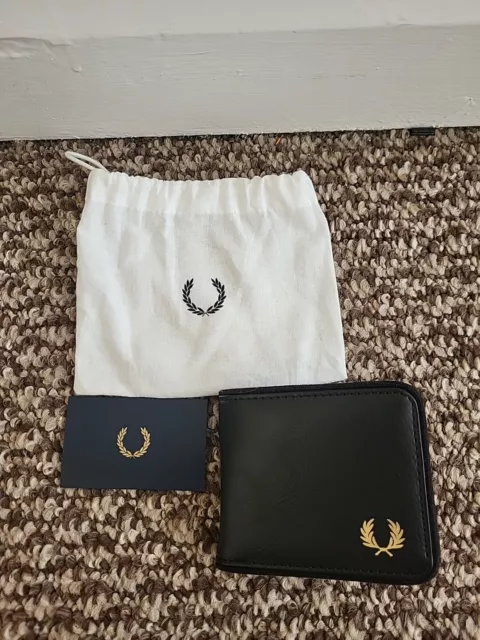 Fred Perry Black Classic Billfold Wallet