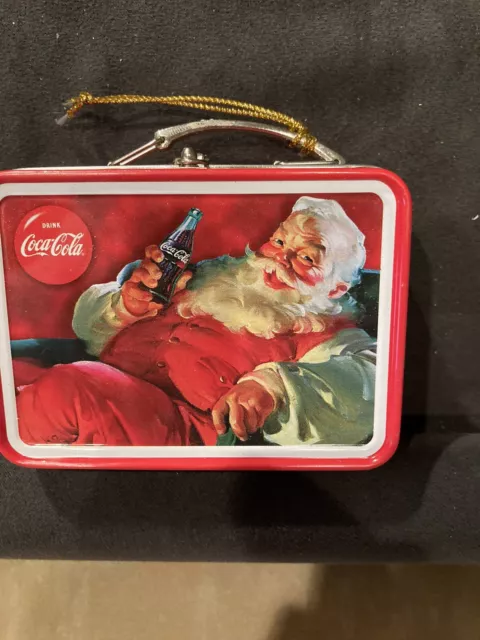 2’ X 3’ Mini Lunchbox Santa Coca Cola Lunchbox