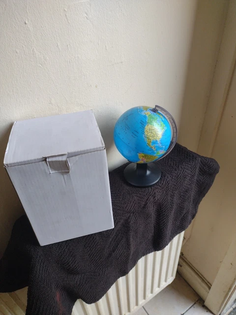 Desk world Globe 7 inches Tall