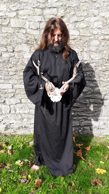 ROBE DRUIDE, MAGICIEN, mage, clerc, taille libre, LARP noir, païen, tenue  rituelle EUR 75,04 - PicClick FR