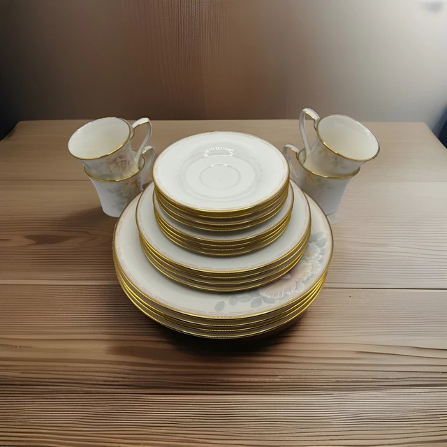 NORITAKE SWEET SURPRISE Complete China Set For 4 People (20 Pieces