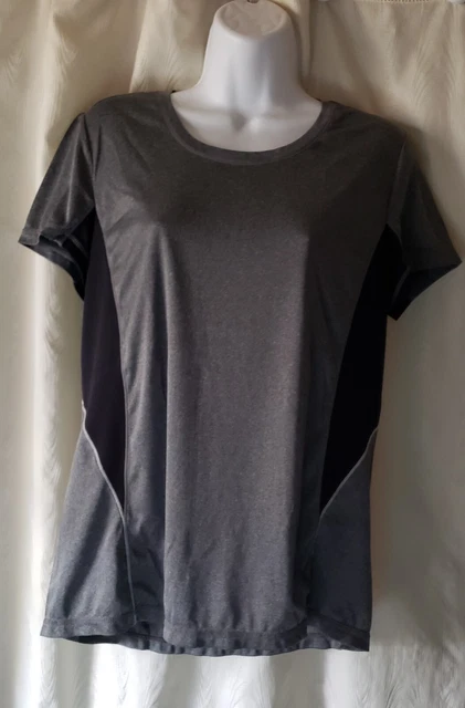 Womens Tek Gear DRYTEK Short Sleeve Shirt Size Large Grey W/Black Mesh Preowned