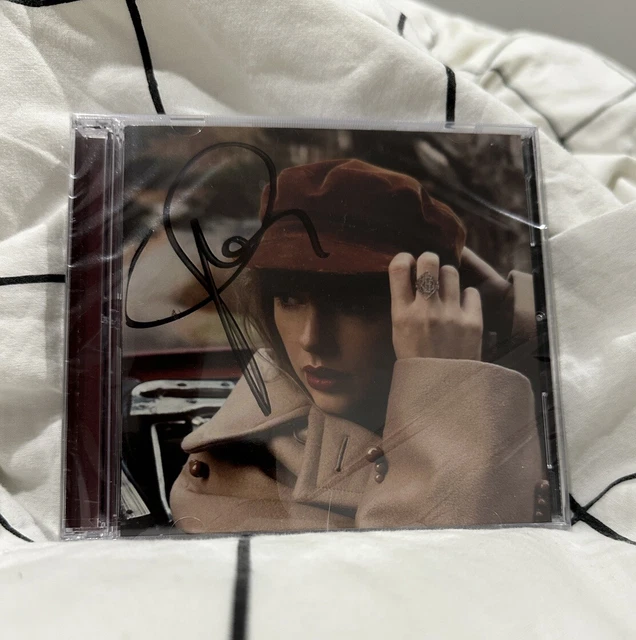TAYLOR SWIFT Red Taylor's Version Signed CD (Sealed) EUR 301,73