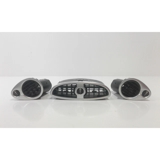 HIGH FLYING - 2 Pièces Cache Sortie D'Air Climatisation Tableau De Bord En Acier Inoxydable Pour Audi A3 8V 2012-2019 - Look Premium Personnalisé