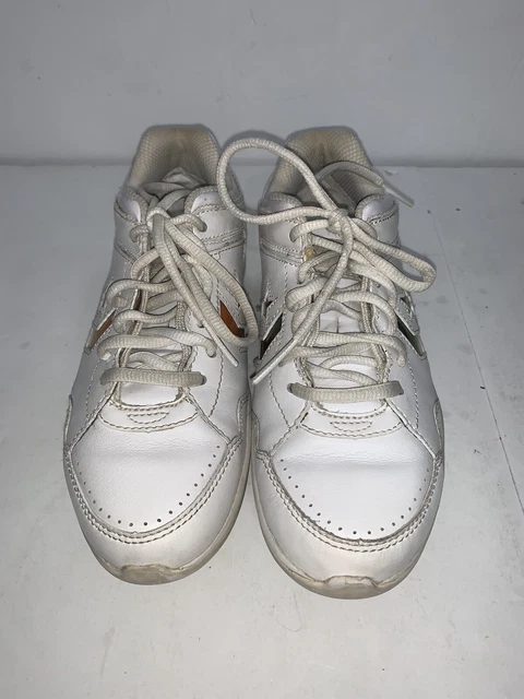 White converse deals womens size 6