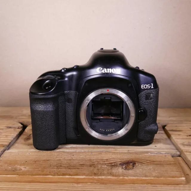 Canon EOS 1V 35mm SLR Camera Body Only - See Description