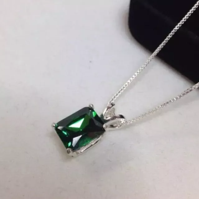 Schöne Smaragd Edelstein Halskette Damen Fein Schmuck 925 Sterlingsilber Gift